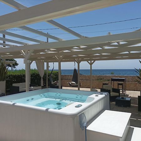 La Giara Resort トッレ・サン・ジョヴァンニ・ウジェント エクステリア 写真